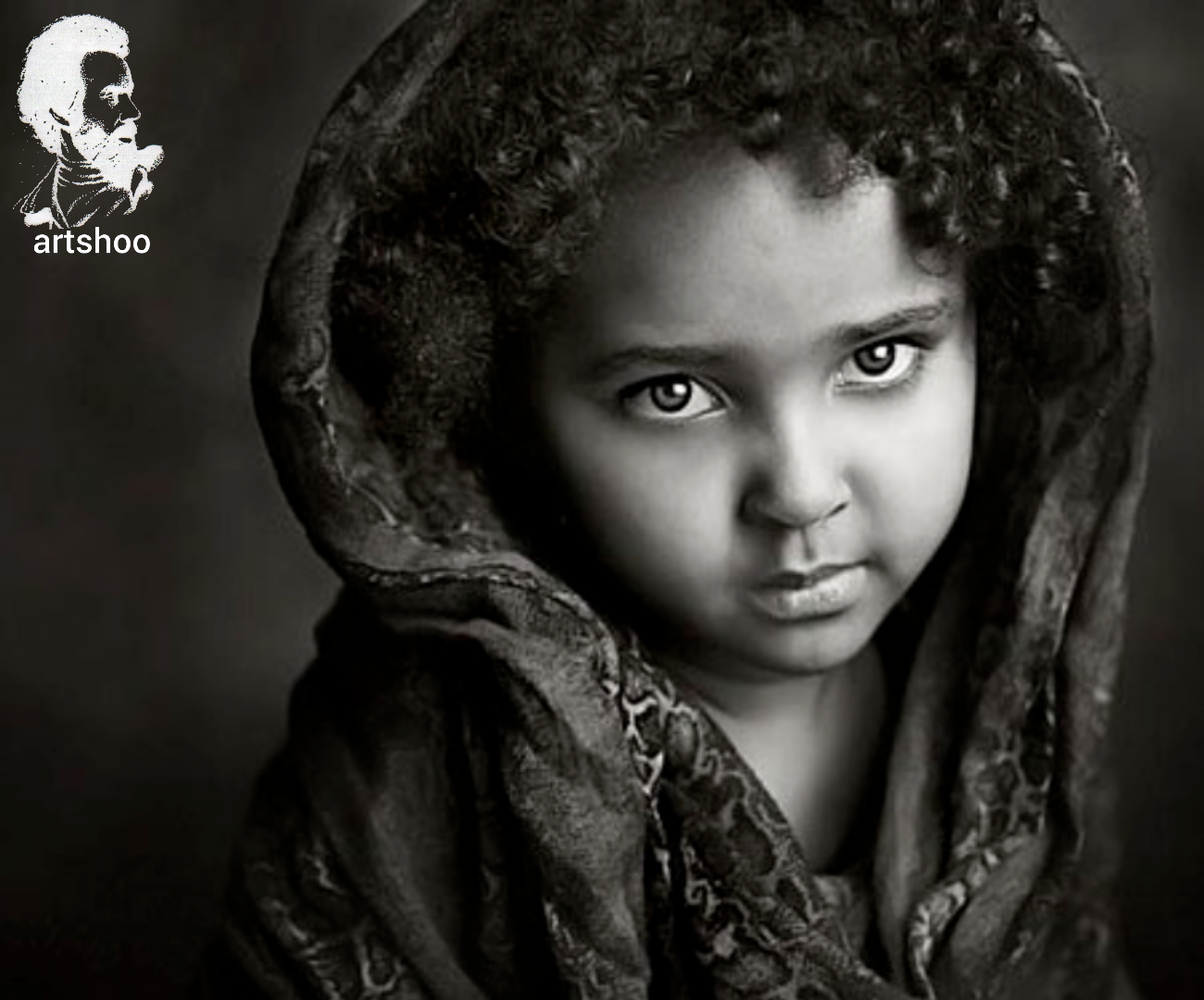 مدل کودک سیاه قلم